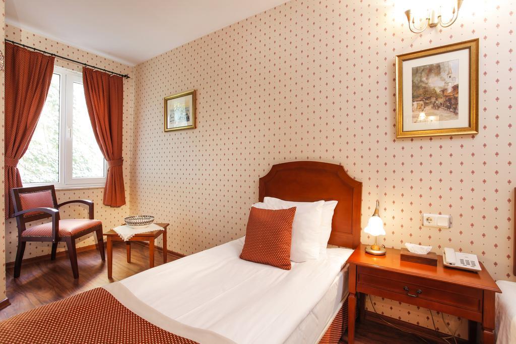 Erguvan - Special Category Otel